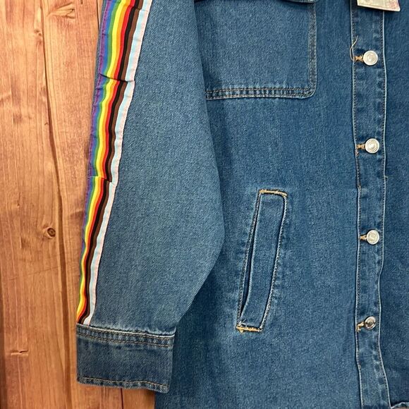 NWT Stoosh Women's Blue Rainbow Stripe Detail Vintage Denim Jacket Medium - Picture 3 of 6